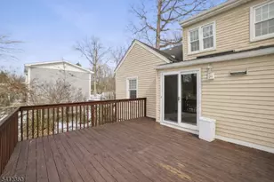 37 Lee Rd, Livingston, NJ 07039 - Photo 32