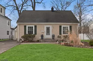 37 Lee Rd, Livingston, NJ 07039 - Photo 2