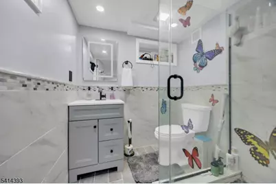 321 Sherwood Rd, Union Township, NJ 07083 - Photo 20