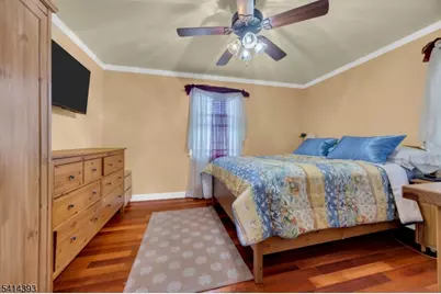 321 Sherwood Rd, Union Township, NJ 07083 - Photo 28