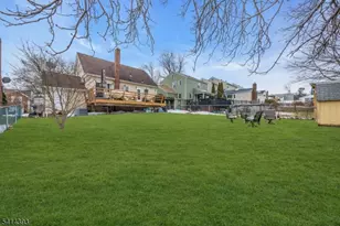 321 Sherwood Rd, Union Township, NJ 07083 - Photo 34