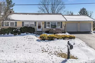 4 Roselle St, Holland Township, NJ 08848 - Photo 30