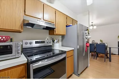 730 Mill St #F10, Belleville, NJ 07109 - Photo 8