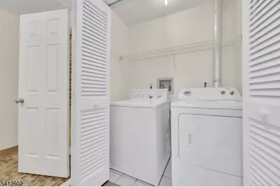 113 Heather Ct, Edison, NJ 08820 - Photo 24