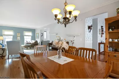 4 Birdseye Circle, Wayne Twp., NJ 07470 - Photo 8