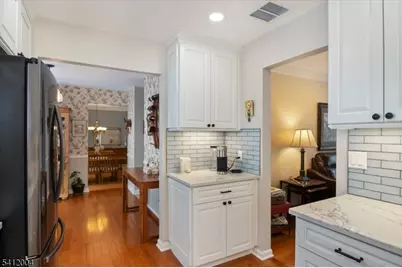 4 Birdseye Circle, Wayne Twp., NJ 07470 - Photo 12