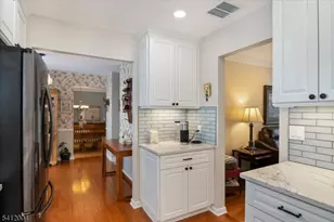 4 Birdseye Cir, Wayne Twp., NJ 07470 - Photo 12