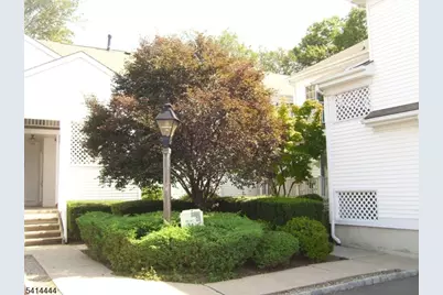 20 Smithfield Court, Bernards Township, NJ 07920 - Photo 2