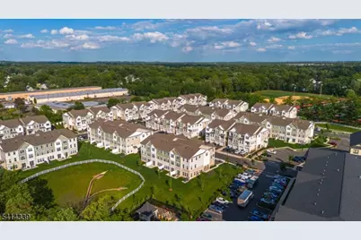 707 Station Rd, Dunellen, NJ 08812 - Photo 28