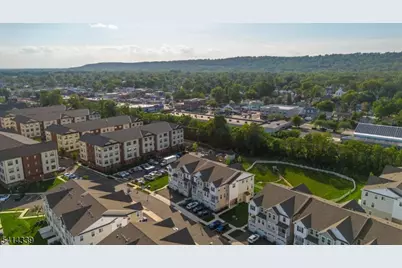 707 Station Rd, Dunellen, NJ 08812 - Photo 26