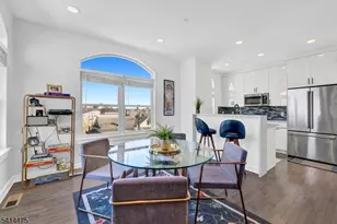 974 Summit Ave, Jersey City, NJ 07307 - Photo 16