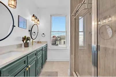 974 Summit Ave #401, Jersey City, NJ 07307 - Photo 32