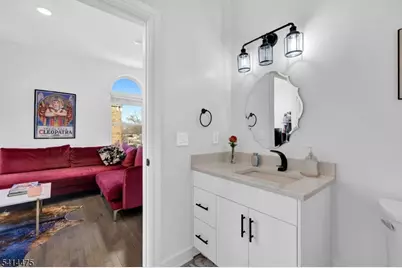 974 Summit Ave #401, Jersey City, NJ 07307 - Photo 26