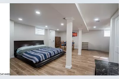 266 Elm Ave, Teaneck Township, NJ 07666 - Photo 16