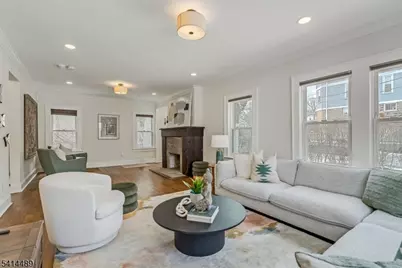 5 Canterbury Dr, Montclair, NJ 07042 - Photo 8