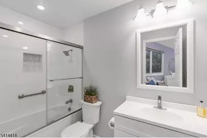 34 Stockton Ct, Parsippany, NJ 07950 - Photo 14