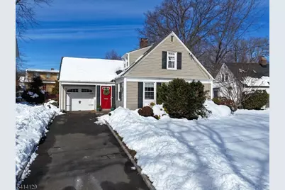 17 Cherokee Rd, Cranford Township, NJ 07016 - Photo 2