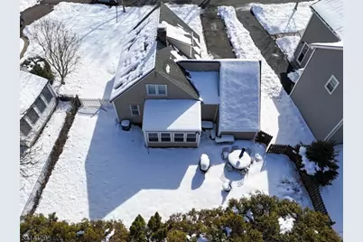 17 Cherokee Rd, Cranford Township, NJ 07016 - Photo 18