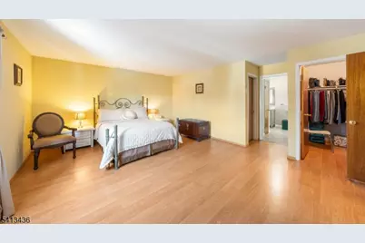 120 Parkside Dr, Union Township, NJ 07083 - Photo 12