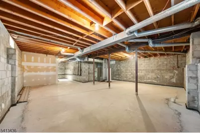 120 Parkside Dr, Union Township, NJ 07083 - Photo 20