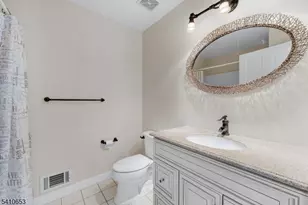 21 Dorchester Dr, Bernards Township, NJ 07920 - Photo 14