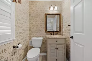 21 Dorchester Dr, Bernards Township, NJ 07920 - Photo 8