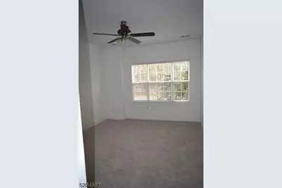 67 Veterans Way, Morris Plains, NJ 07950 - Photo 26