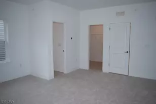 67 Veterans Wy, Morris Plains, NJ 07950 - Photo 10