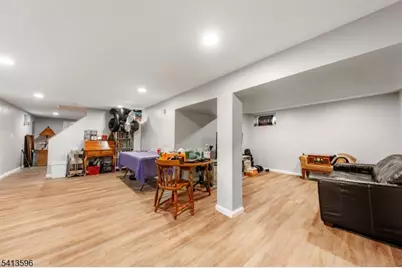 925 Essex Ave, Linden, NJ 07036 - Photo 14