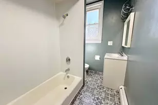 28 Davis Ave, Kearny, NJ 07032 - Photo 4