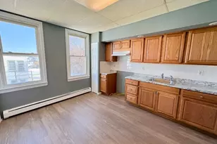 28 Davis Ave, Kearny, NJ 07032 - Photo 2