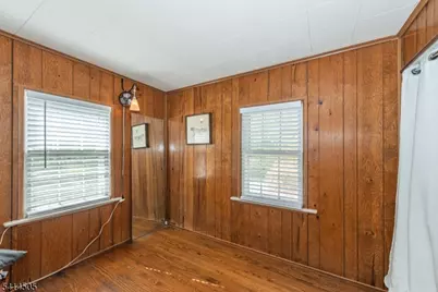 25 Lake Pochung Rd, Vernon, NJ 07461 - Photo 8