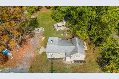 25 Lake Pochung Rd, Vernon, NJ 07461 - Photo 28