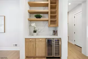 1 Breton Pl, Livingston, NJ 07039 - Photo 12