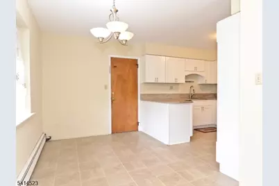 19 Jamestown Rd, Montgomery Township, NJ 08502 - Photo 8