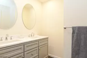 19 Jamestown Rd, Montgomery Township, NJ 08502 - Photo 14