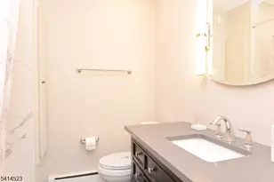 19 Jamestown Rd, Montgomery Township, NJ 08502 - Photo 18