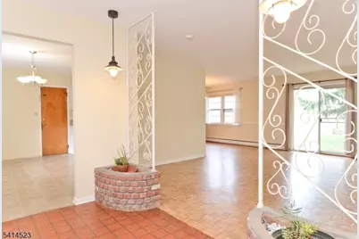 19 Jamestown Rd, Montgomery Township, NJ 08502 - Photo 2