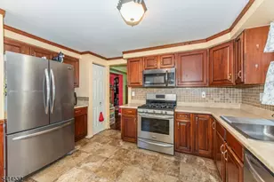 348 Rolling Ridge Rd, Montague, NJ 07827 - Photo 8