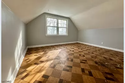 230 Macdonald Dr, Wayne, NJ 07470 - Photo 18