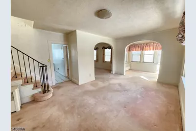 345 Sanford Ave, Hillside, NJ 07205 - Photo 2