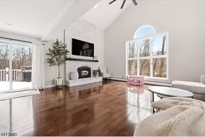 79 Melrose Dr, Chester, NJ 07930 - Photo 4