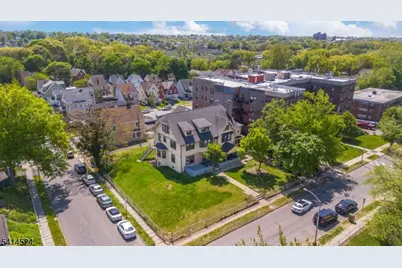 146 S Munn Ave, East Orange, NJ 07018 - Photo 32