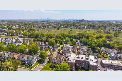 146 S Munn Ave, East Orange, NJ 07018 - Photo 18