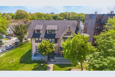 146 S Munn Ave, East Orange, NJ 07018 - Photo 30