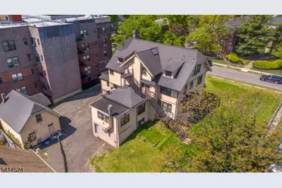 146 S Munn Ave, East Orange, NJ 07018 - Photo 26