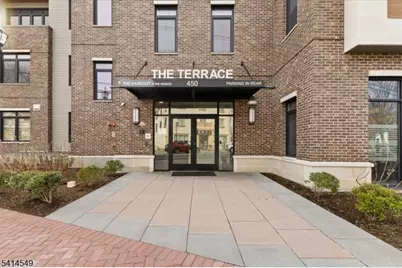 450 Springfield Ave #203, Berkeley Heights Township, NJ 07922 - Photo 2