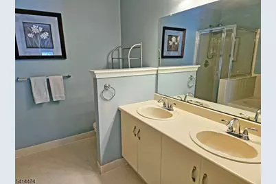 428 Azalea Terrace, Branchburg Township, NJ 08876 - Photo 10