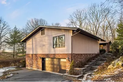 8 Brush Hill Rd, Kinnelon, NJ 07405 - Photo 26