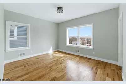 44 Milford Ave, Newark, NJ 07108 - Photo 16